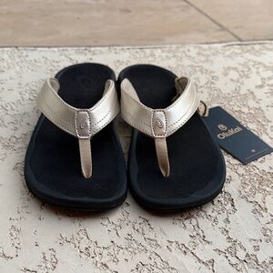 OluKai Women's Sandals - Black and Cream